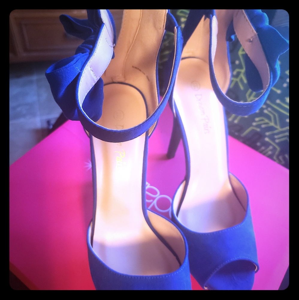 Shoe